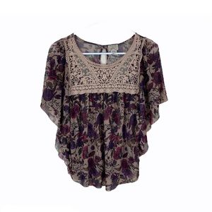 Eyelash Couture Floral Peasant Blouse Size Medium